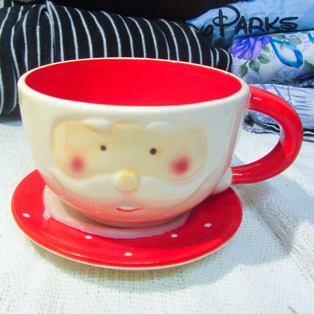 VTG SANTA FACE SOUP BOWL & PLATE, W/HANDLE CUTE IN RED & WHITE